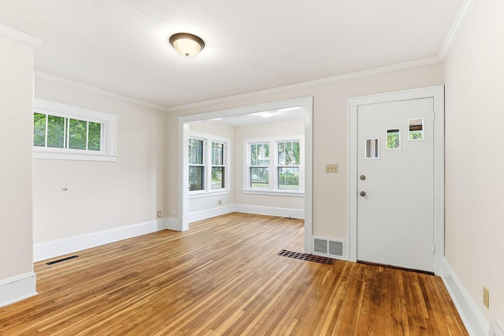 1812 Minnehaha Avenue E, Saint Paul, MN 55119 — photo 2
