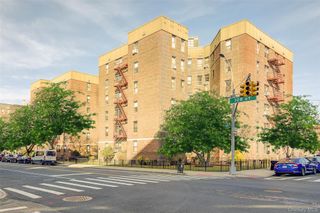 65-35 108th D7, Forest Hills, NY 11375