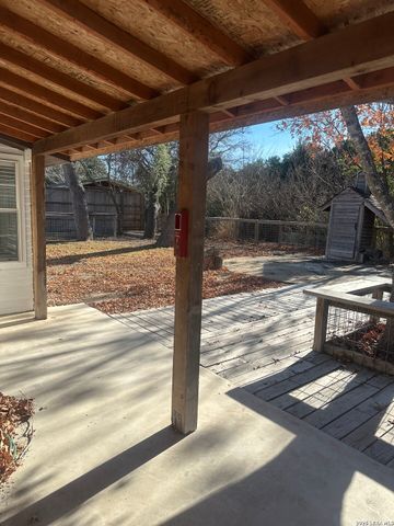 2021 Lime Creek, Kerrville, TX 78028