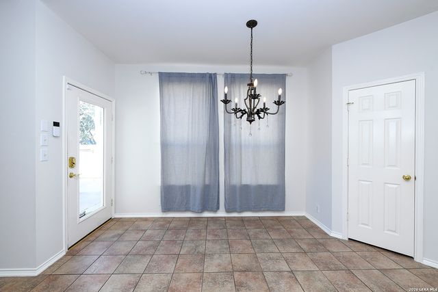 1712 Oak Path, New Braunfels, TX 78132