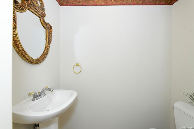 1712 Oak Path, New Braunfels, TX 78132