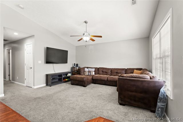 1825 Conservative Street, New Albany, IN 47150