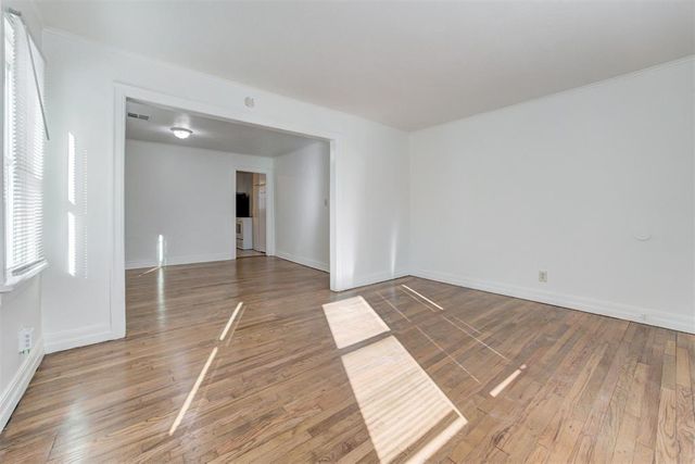 1329 NW 95th Street, Oklahoma City, OK 73114