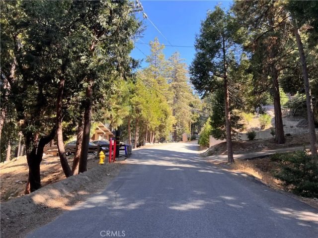 0 Lausanne, Crestline, CA 92325