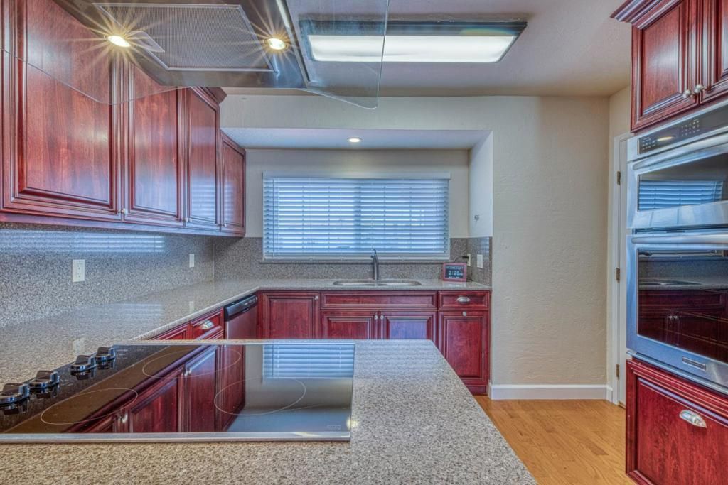 Image 13 of property listing at 1163 Granada Avenue, Salinas, CA 93906