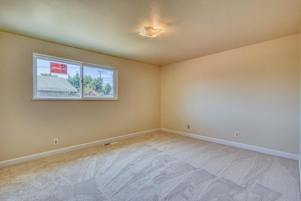 Image 21 of property listing at 1163 Granada Avenue, Salinas, CA 93906
