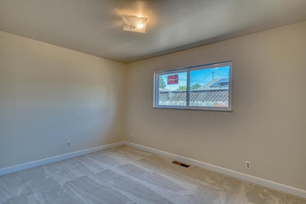 Image 25 of property listing at 1163 Granada Avenue, Salinas, CA 93906