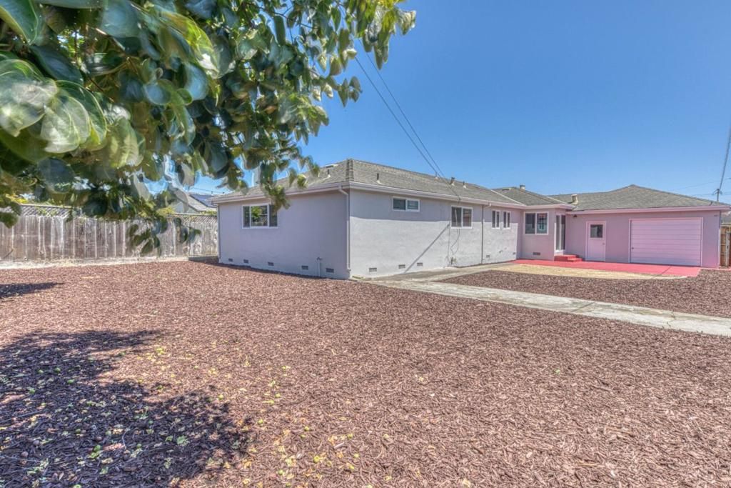 Image 33 of property listing at 1163 Granada Avenue, Salinas, CA 93906
