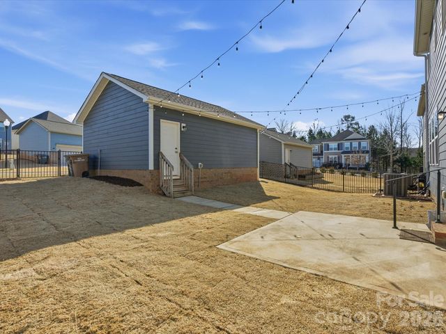 4033 Silverwood Drive, Waxhaw, NC 28173