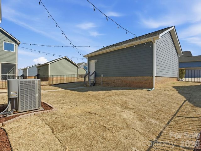 4033 Silverwood Drive, Waxhaw, NC 28173