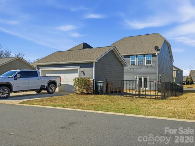 4033 Silverwood Drive, Waxhaw, NC 28173