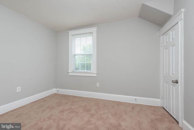 3300 HAMILTON AVE, Baltimore, MD 21214