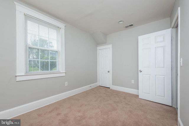 3300 HAMILTON AVE, Baltimore, MD 21214