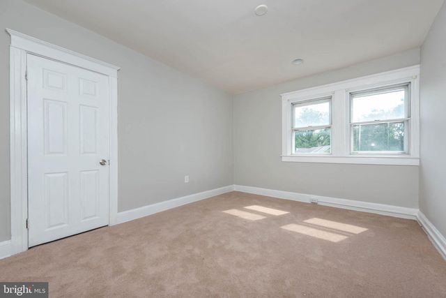 3300 HAMILTON AVE, Baltimore, MD 21214