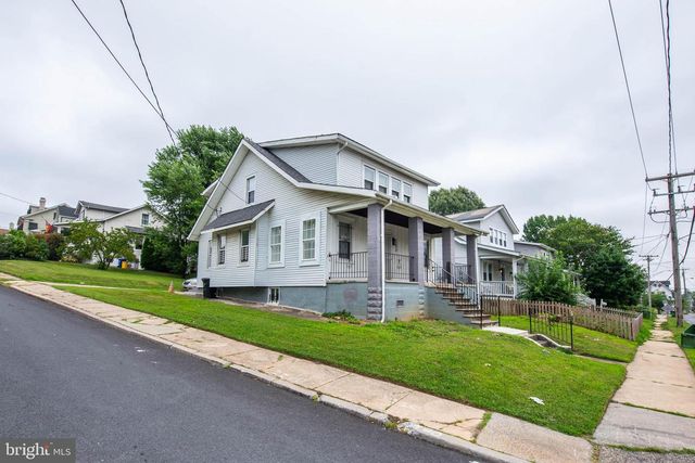 3300 HAMILTON AVE, Baltimore, MD 21214