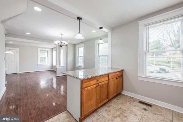 3300 HAMILTON AVE, Baltimore, MD 21214