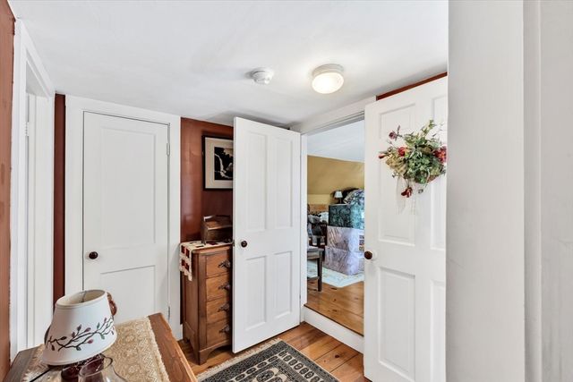 178 School St, Dennis, MA 02670