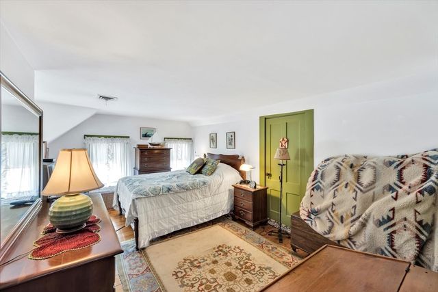 178 School St, Dennis, MA 02670