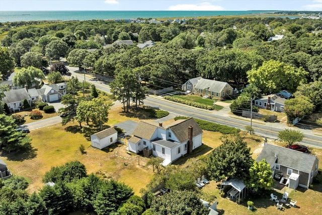 178 School St, Dennis, MA 02670