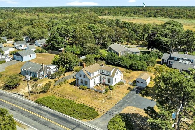 178 School St, Dennis, MA 02670