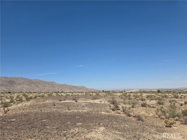 2 Baseline Road, Twentynine Palms, CA 92277