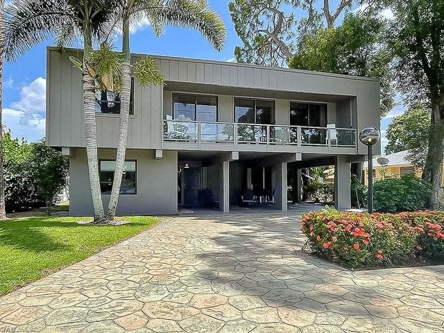 1702 Hill AVE, Fort Myers, FL 33901