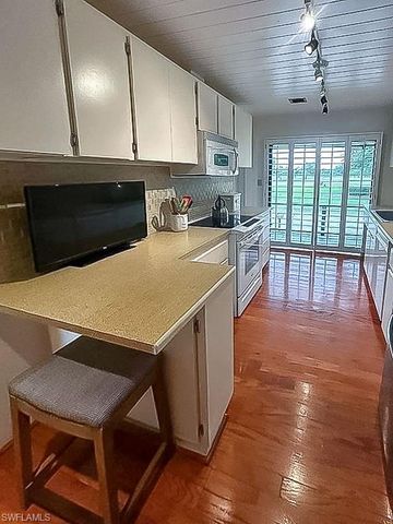 1702 Hill AVE, Fort Myers, FL 33901