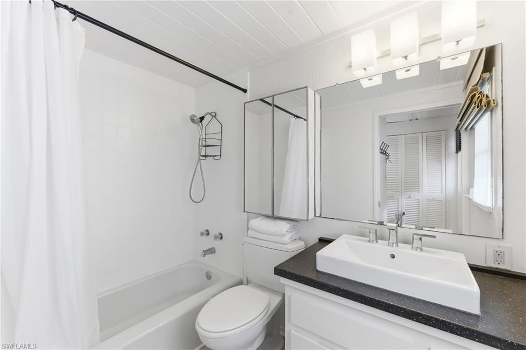 1702 Hill AVE, FORT MYERS, FL 33901 — photo 3