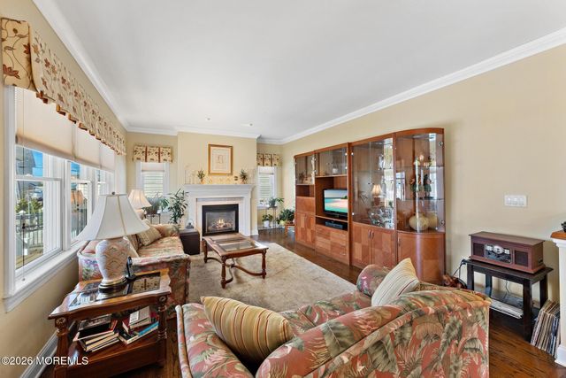 305 Sloop Lane, Mantoloking, NJ 08738