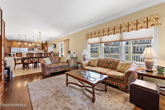 305 Sloop Lane, Mantoloking, NJ 08738