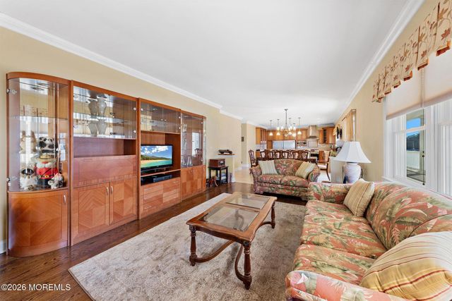 305 Sloop Lane, Mantoloking, NJ 08738