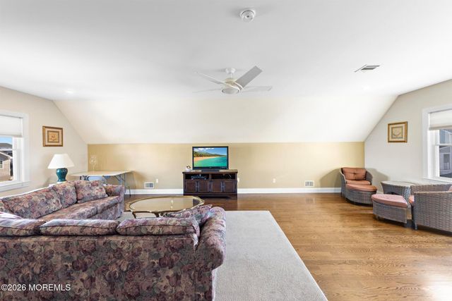 305 Sloop Lane, Mantoloking, NJ 08738