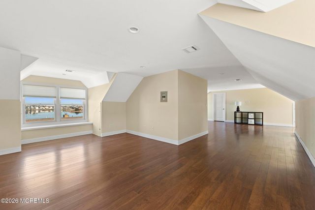 305 Sloop Lane, Mantoloking, NJ 08738