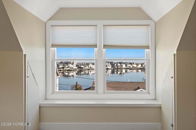 305 Sloop Lane, Mantoloking, NJ 08738