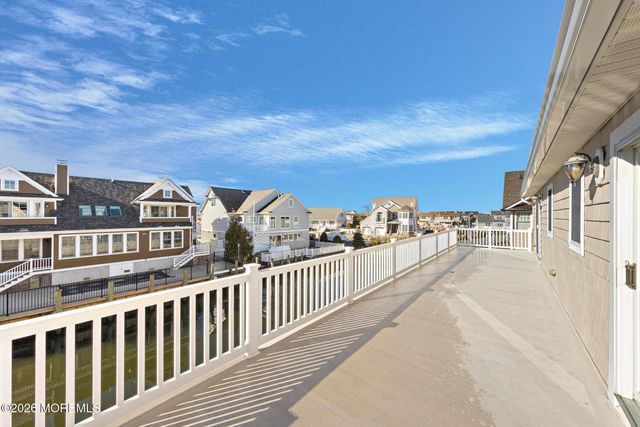 305 Sloop Lane, Mantoloking, NJ 08738