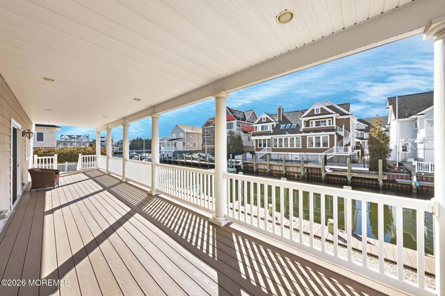 305 Sloop Lane, Mantoloking, NJ 08738