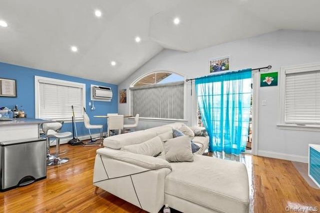 229-24 EDGEWOOD Avenue, Laurelton, NY 11413