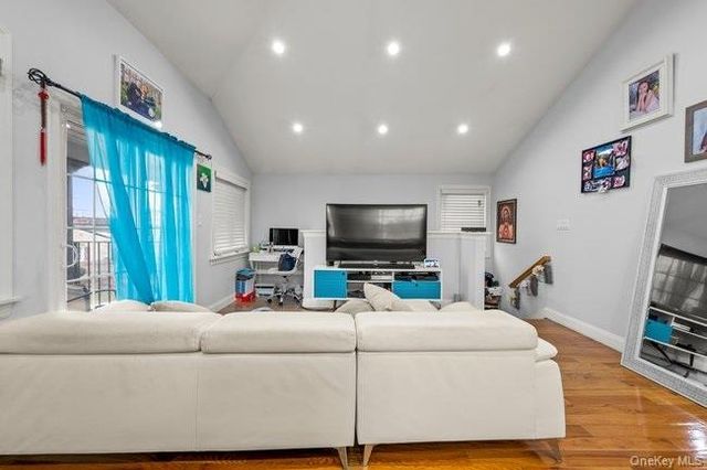 229-24 EDGEWOOD Avenue, Laurelton, NY 11413