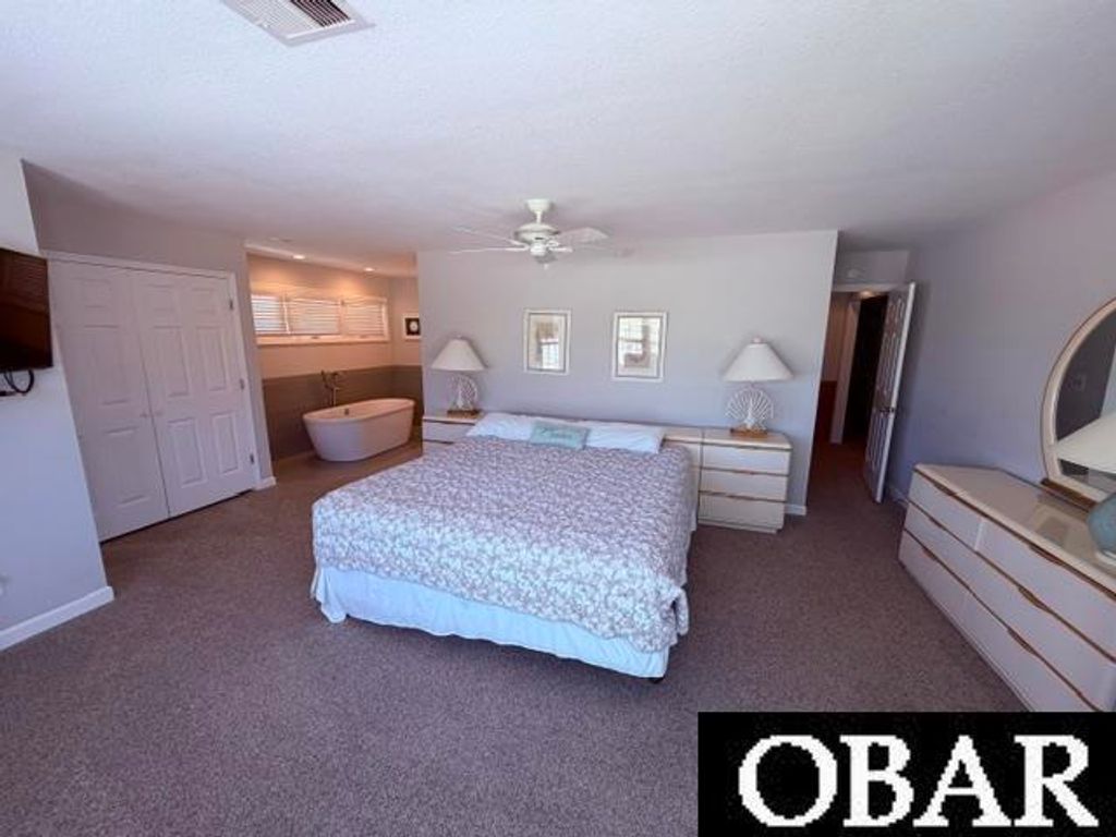 Image 12 of property listing at 120 Mainsail Court Unit: Lot 10, Duck, NC 27949