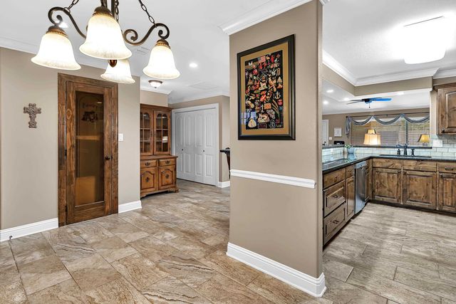 1807 Yellowstone, Longview, TX 75605