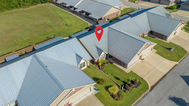 1807 Yellowstone, Longview, TX 75605