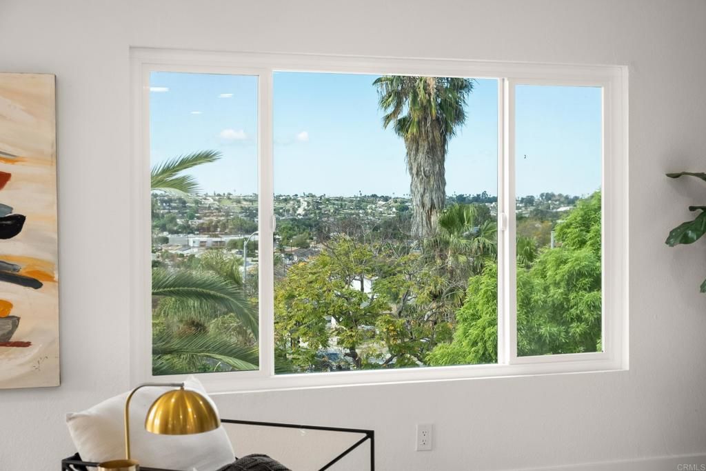 Image 10 of property listing at 552 Felicita Avenue, Spring Valley, CA 91977