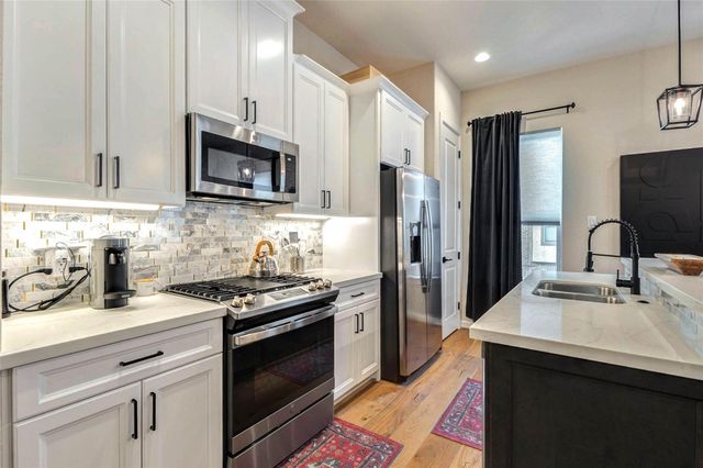 11005 Upland Forest Drive, Houston, TX 77043