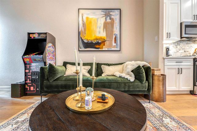 11005 Upland Forest Drive, Houston, TX 77043