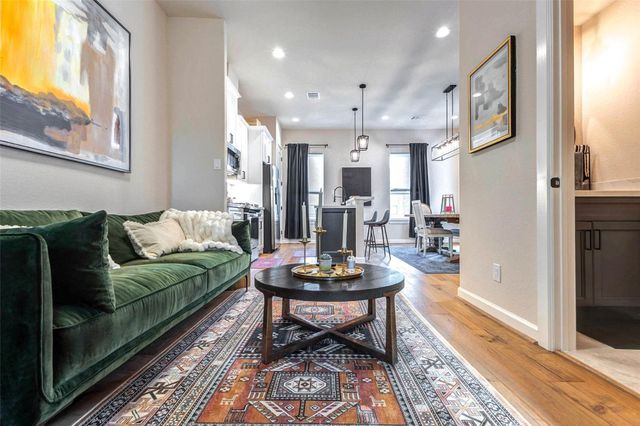 11005 Upland Forest Drive, Houston, TX 77043