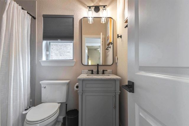 11005 Upland Forest Drive, Houston, TX 77043