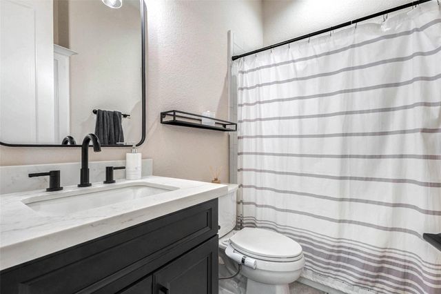 11005 Upland Forest Drive, Houston, TX 77043