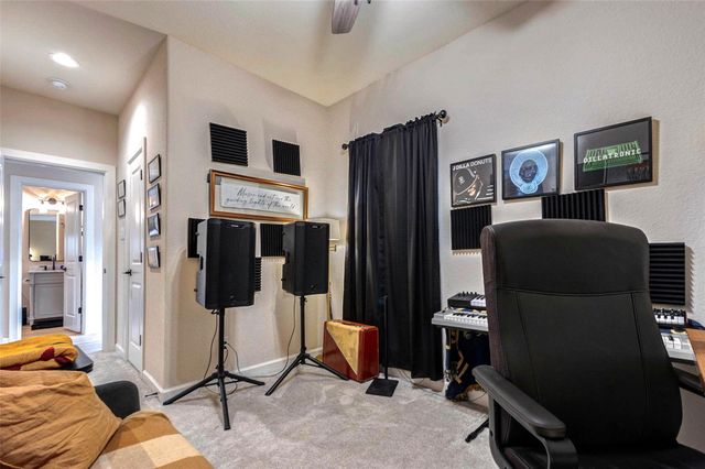 11005 Upland Forest Drive, Houston, TX 77043