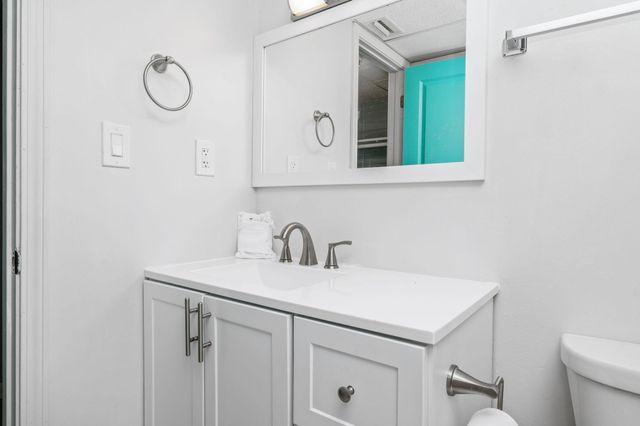 667 Nautilus Court 302, Fort Walton Beach, FL 32548