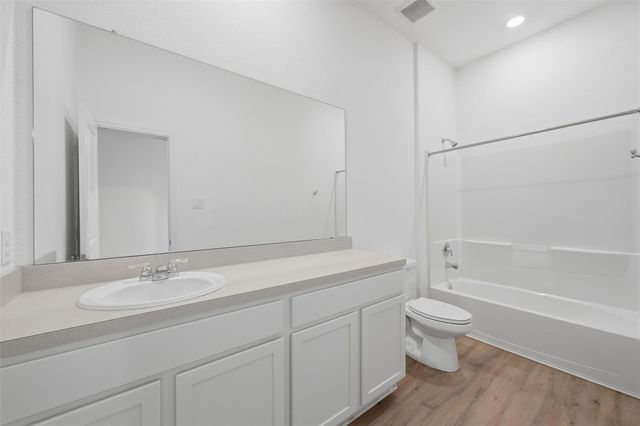 3358 Avary River Lane, Richmond, TX 77406